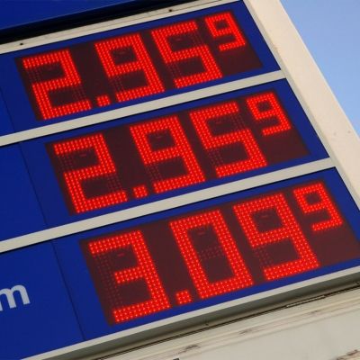 Hausse du coût des carburants : une réponse partielle du ministre
